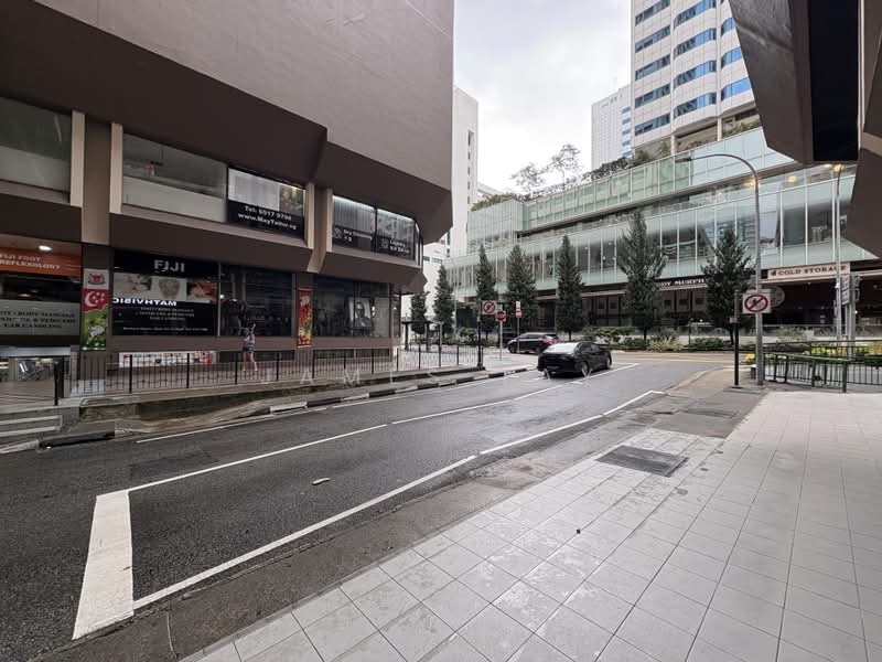 Orchard Towers, 400 Orchard Road, 1,194 sqft, Other Retail For Rent, by James Tay, 500207890 - Exterior - CommercialGuru.com.sg