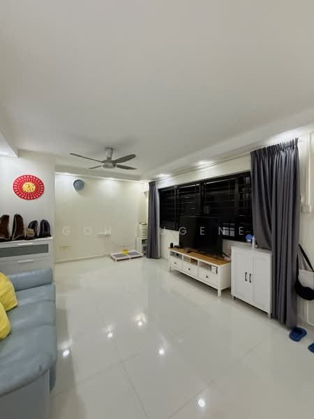 635 Jurong West Street 65, 635 Jurong West Street 65, 3 Bedrooms, 980 sqft, HDB Flat For Sale, by Goh Eugene, 500207901 - Living Room - PropertyGuru.com.sg