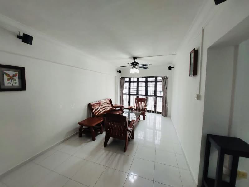 177 Yung Sheng Road, 177 Yung Sheng Road, 3 Bedrooms, 1,249 sqft, HDB Flat For Rent, by Yvonne Wong, 500207919 - Living Room - PropertyGuru.com.sg