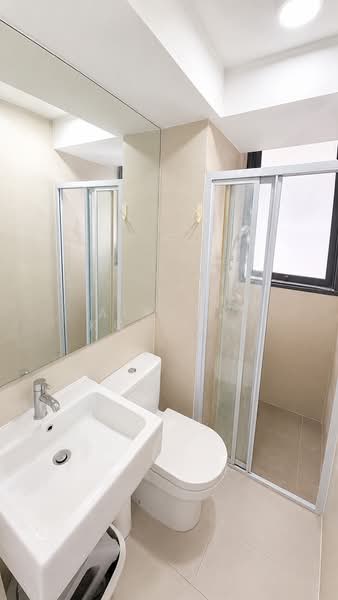 Vetro, 22a Mar Thoma Road, 2 Bedrooms, 614 sqft, Condominium For Sale, by Alyssa Koh L X, 500207922 - Bathroom - PropertyGuru.com.sg