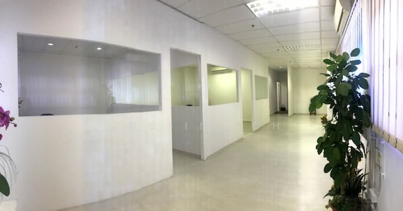 Genting Building, 83 Genting Lane, Macpherson / Potong Pasir, 1,360 sqft, Light Industrial (B1) For Rent, by Justin Koh, 500207933 - Corridor - CommercialGuru.com.sg