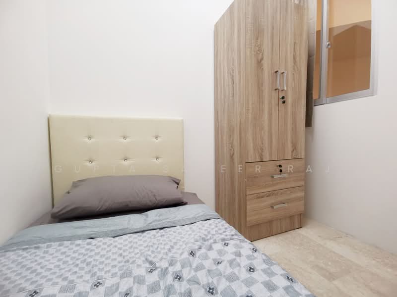 The Regalia, 2 River Valley Close, Room Rental, 150 sqft, Apartment For Rent, by Gupta Sameer Raj, 500207936 - Bedroom - PropertyGuru.com.sg