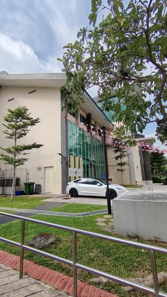 Bedok Coffeeshop For Sale, Bedok North Street 3, Bedok / Upper East Coast, 4,347 sqft, Shop / Shophouse For Sale, by Sabrina Lau, 500207956 - Exterior - CommercialGuru.com.sg