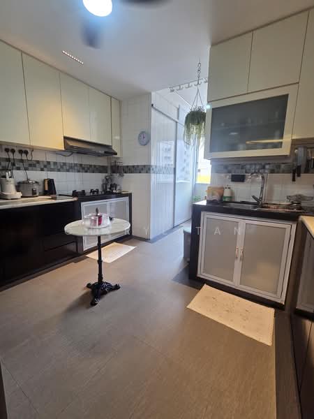 514 Serangoon North Avenue 4, 514 Serangoon North Avenue 4, 3 Bedrooms, 1,313 sqft, HDB Flat For Sale, by Cheryl Tan, 500207961 - Kitchen - PropertyGuru.com.sg