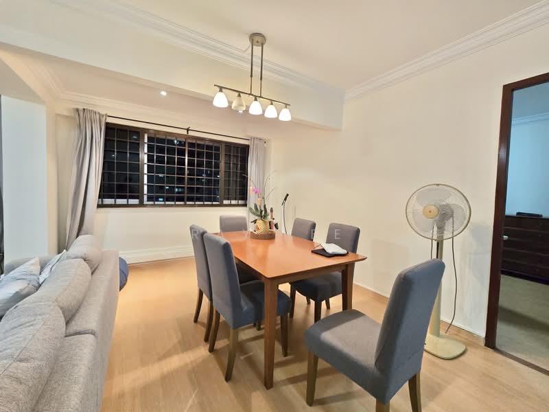496C Tampines Street 43, 496C Tampines Street 43, 4 Bedrooms, 1,323 sqft, HDB Flat For Sale, by Ray Lee, 500207967 - Dining Room - PropertyGuru.com.sg