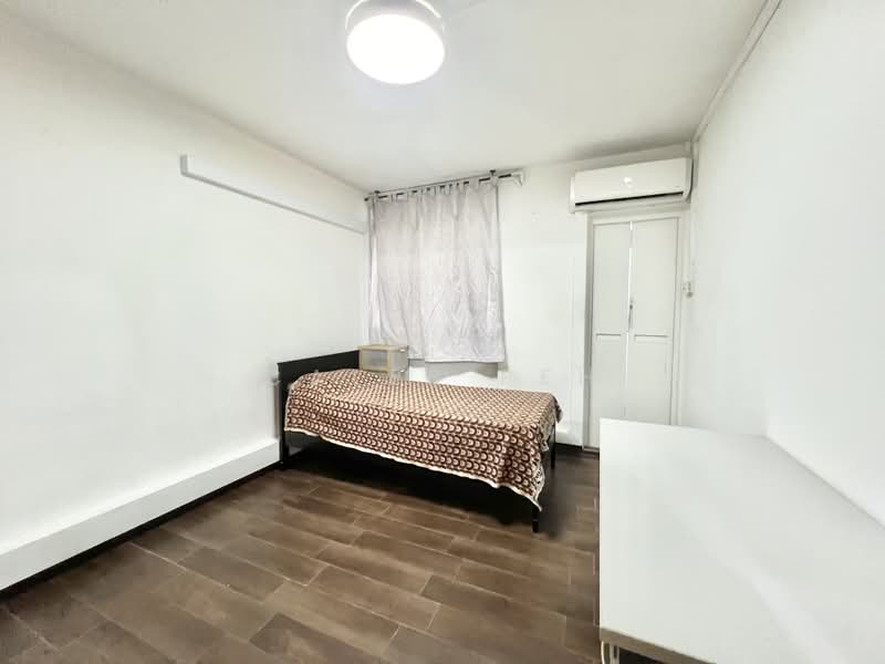 163 Bedok South Road, 163 Bedok South Road, 3 Bedrooms, 893 sqft, HDB Flat For Sale, by Caleb Peh, 500207979 - Common Bedroom 1 - PropertyGuru.com.sg