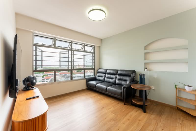 154B Bedok South Road, 154B Bedok South Road, 3 Bedrooms, 1,001 sqft, HDB Flat For Sale, by Dylan Seng 成伟洋, 500207980 - Living Room - PropertyGuru.com.sg