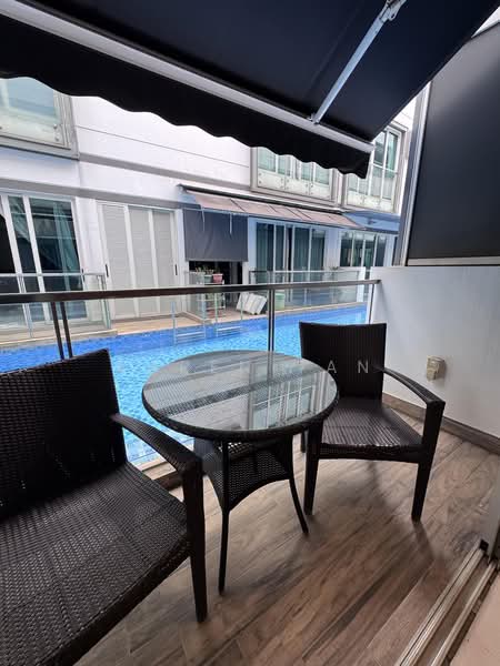 NEWest, 3 West Coast Drive, 4 Bedrooms, 2,433 sqft, Apartment For Sale, by Karen Tan, 500207985 - Balcony - PropertyGuru.com.sg