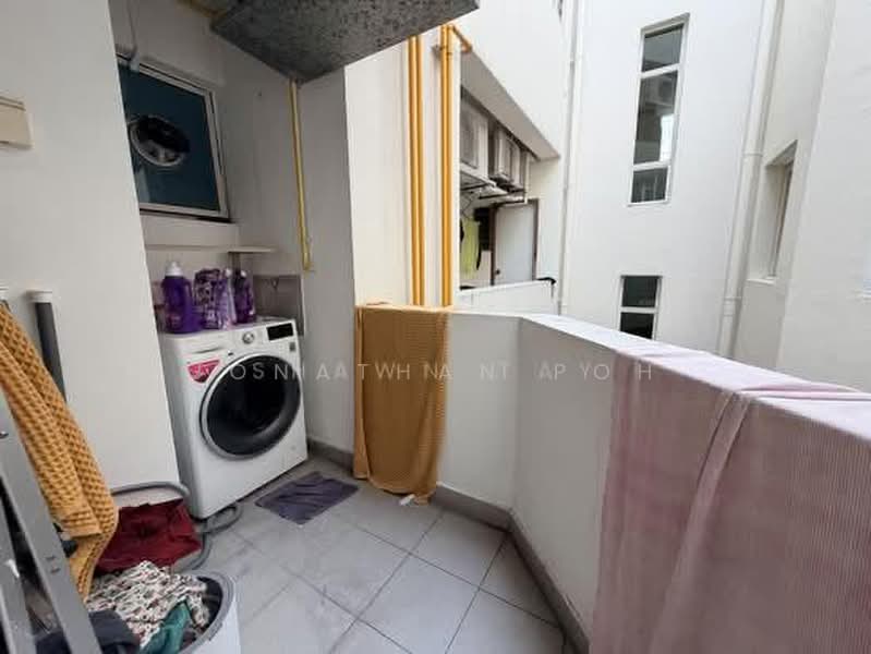 Parbury Hill Condominium, 38 Parbury Avenue, 2 Bedrooms, 840 sqft, Condominium For Sale, by Jonathan Poh, 500207996 - Balcony - PropertyGuru.com.sg