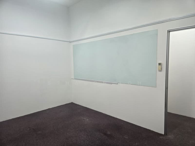 Midview City, 40 Sin Ming Lane, 1,500 sqft, Light Industrial (B1) For Rent, by Ssharon Loh, 500207997 - CommercialGuru.com.sg