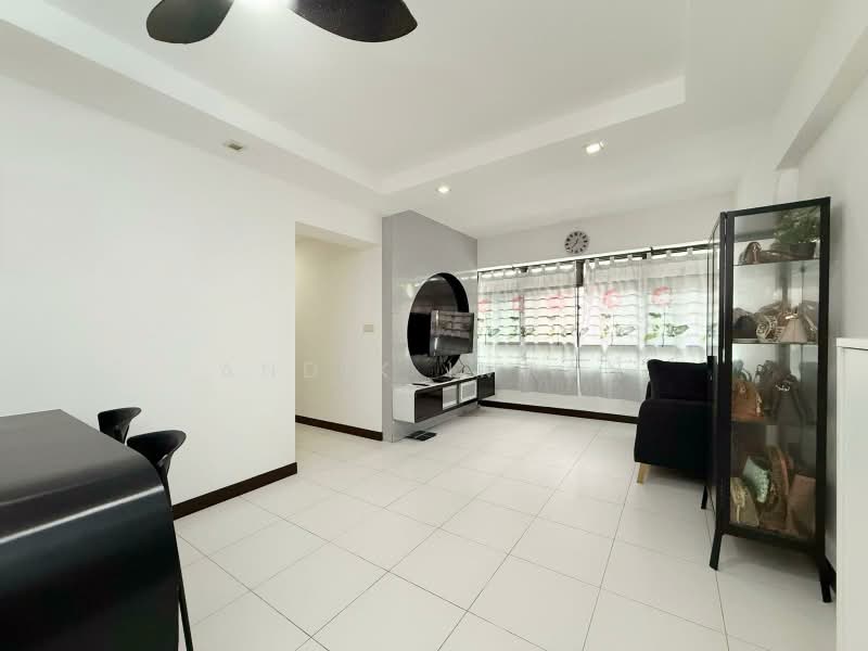 441D Fernvale Road, 441D Fernvale Road, 3 Bedrooms, 1,001 sqft, HDB Flat For Sale, by Andik Imran, 500208000 - Living Room - PropertyGuru.com.sg