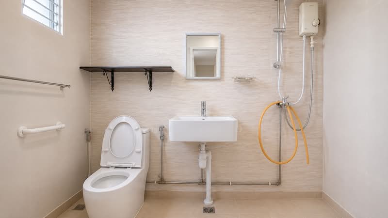 938 Jurong West Street 91, 938 Jurong West Street 91, 3 Bedrooms, 1,119 sqft, HDB Flat For Sale, by Shi Yao, 500208006 - Bathroom - PropertyGuru.com.sg