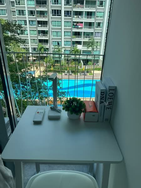 Lakeholmz, 82 Corporation Road, Room Rental, 120 sqft, Condominium For Rent, by Pheron Lim, 500208016 - Balcony - PropertyGuru.com.sg