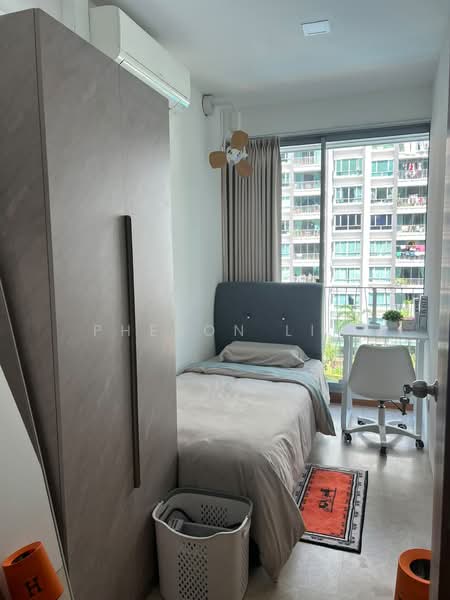Lakeholmz, 82 Corporation Road, Room Rental, 120 sqft, Condominium For Rent, by Pheron Lim, 500208016 - Bedroom - PropertyGuru.com.sg