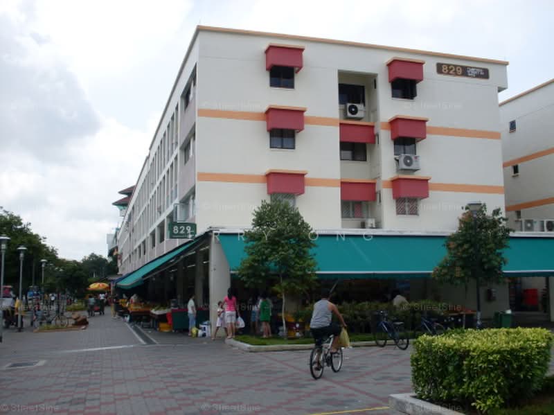 Blk 829 Tampines Street 81, , 775 sqft, Shop / Shophouse For Rent, by Jerry Ong, 500208025 - Exterior - CommercialGuru.com.sg