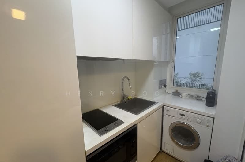 The Peak @ Cairnhill I, 51 Cairnhill Circle, 1 Bedroom, 592 sqft, Condominium For Sale, by Henry Poon, 500208050 - Kitchen - PropertyGuru.com.sg