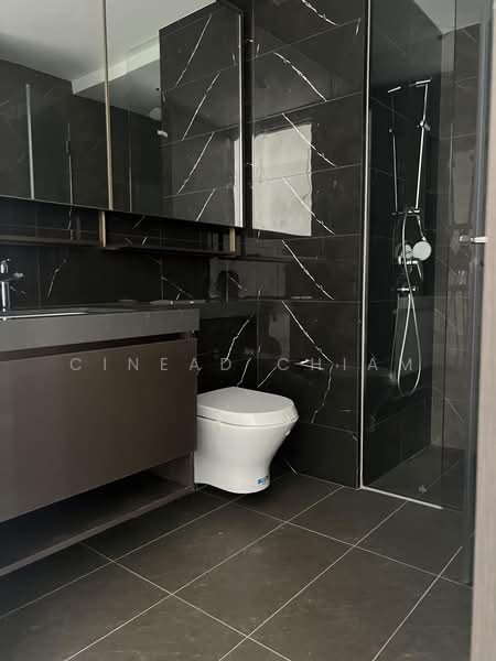 The Florence Residences, 93 Hougang Avenue 2, 1 Bedroom, 474 sqft, Condominium For Sale, by Cinead Chiam, 500208051 - Bathroom - PropertyGuru.com.sg