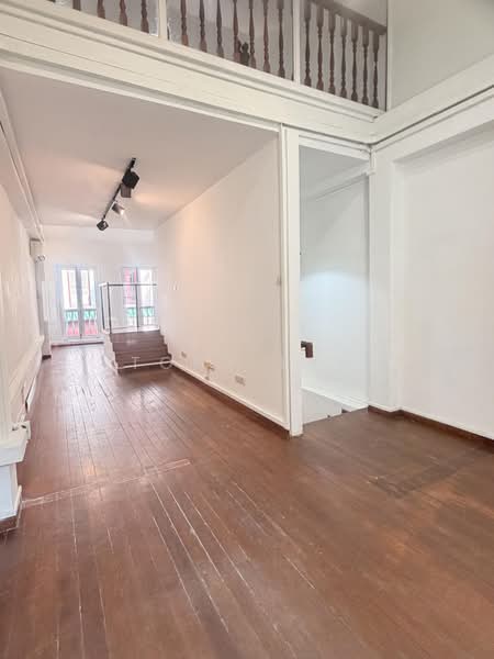 43 Amoy Street New 2nd Floor and Attic Office or Retail Use, Amoy Street Telok Ayer Boon Tat Street, Chinatown / Tanjong Pagar, 1,000 sqft, Office For Rent, by Tony Eyu, 500208052 - Interior - CommercialGuru.com.sg