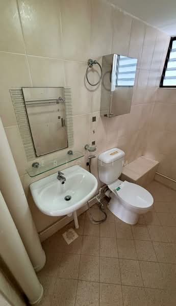 Laguna Park, 5000A Marine Parade Road, 3 Bedrooms, 1,453 sqft, Apartment For Sale, by Eric Lim, 500208053 - Bathroom - PropertyGuru.com.sg