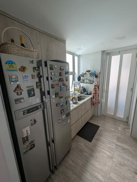 Dahlia Park Condo, 1 Flora Drive, 3 Bedrooms, 1,292 sqft, Condominium For Rent, by Jeslyn Tan, 500208062 - Kitchen - PropertyGuru.com.sg
