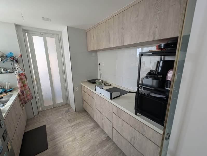 Dahlia Park Condo, 1 Flora Drive, 3 Bedrooms, 1,292 sqft, Condominium For Rent, by Jeslyn Tan, 500208062 - Kitchen - PropertyGuru.com.sg