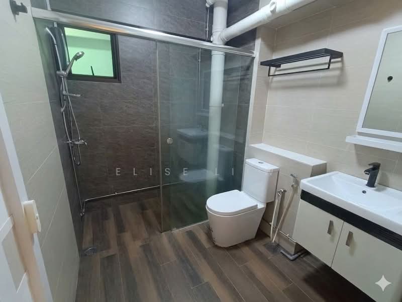 682C Woodlands Drive 73, 682C Woodlands Drive 73, 3 Bedrooms, 1,292 sqft, HDB Flat For Sale, by Elise Liew, 500208063 - Bathroom - PropertyGuru.com.sg