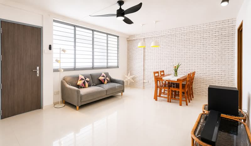 141 Bishan Street 12, 141 Bishan Street 12, 3 Bedrooms, 904 sqft, HDB Flat For Sale, by Rachel Goh, 500208065 - Living Room - PropertyGuru.com.sg