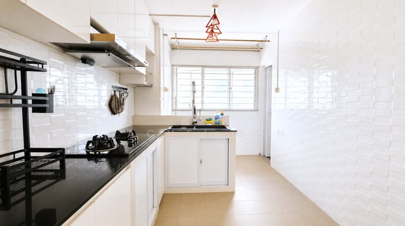 141 Bishan Street 12, 141 Bishan Street 12, 3 Bedrooms, 904 sqft, HDB Flat For Sale, by Rachel Goh, 500208065 - Kitchen - PropertyGuru.com.sg