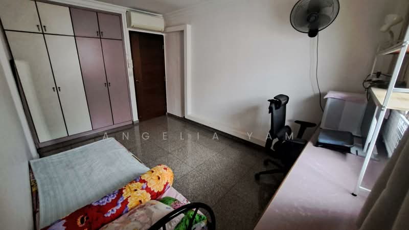 634 Ang Mo Kio Avenue 6, 634 Ang Mo Kio Avenue 6, 3 Bedrooms, 980 sqft, HDB Flat For Sale, by Angelia Yam, 500208070 - 3rd Common bedroom - PropertyGuru.com.sg