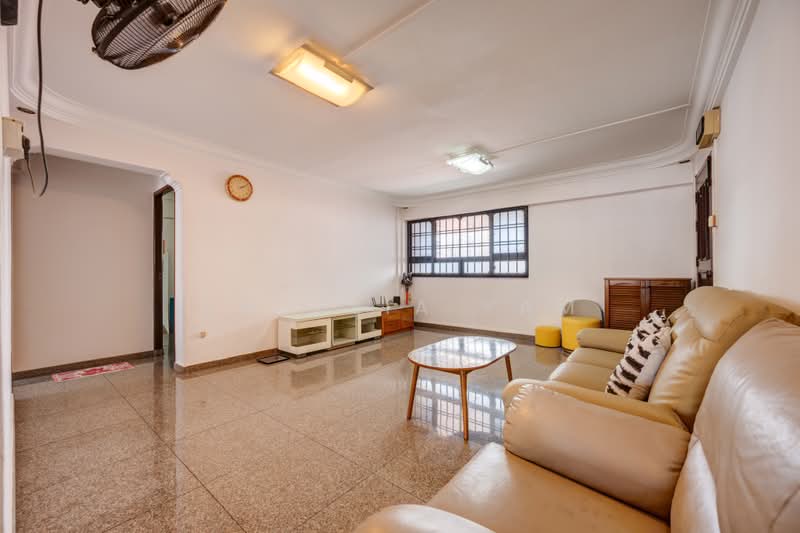 634 Ang Mo Kio Avenue 6, 634 Ang Mo Kio Avenue 6, Ang Mo Kio / Bishan / Thomson, 3 Bedrooms, 980 sqft, HDB Flat For Sale, by Angelia Yam, 500208070 - Living Room - PropertyGuru.com.sg