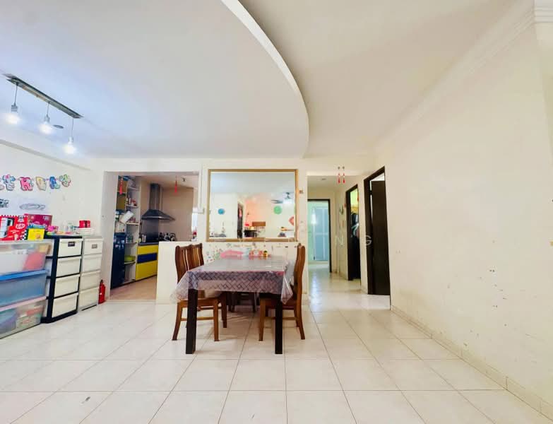 531 Woodlands Drive 14, 531 Woodlands Drive 14, 3 Bedrooms, 1,356 sqft, HDB Flat For Sale, by Steven NG, 500208077 - Dining Room - PropertyGuru.com.sg
