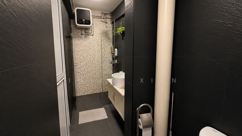 620 Ang Mo Kio Avenue 9, 620 Ang Mo Kio Avenue 9, 3 Bedrooms, 1,302 sqft, HDB Flat For Sale, by Lim Kai Xian, 500208081 - Bathroom - PropertyGuru.com.sg