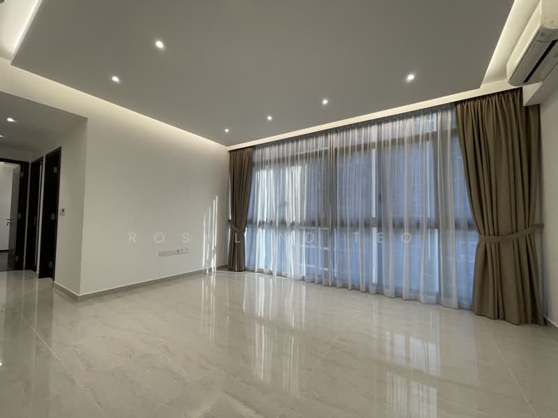 Symphony Suites, 17 Yishun Close, 3 Bedrooms, 893 sqft, Condominium For Sale, by Rosalind Teo, 500208100 - Living Room - PropertyGuru.com.sg