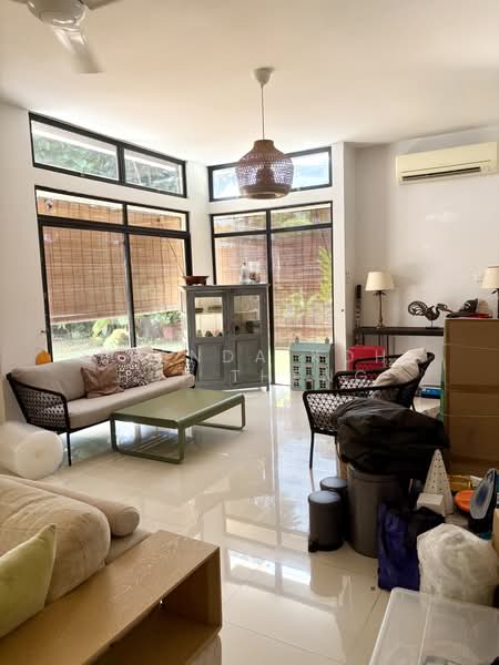 Spacious Semi D with garden at Glasgow Road, , 5 Bedrooms, 3,100 sqft, Semi-Detached House For Rent, by Brenda Koh Hui Theng, 500208102 - Living Room - PropertyGuru.com.sg
