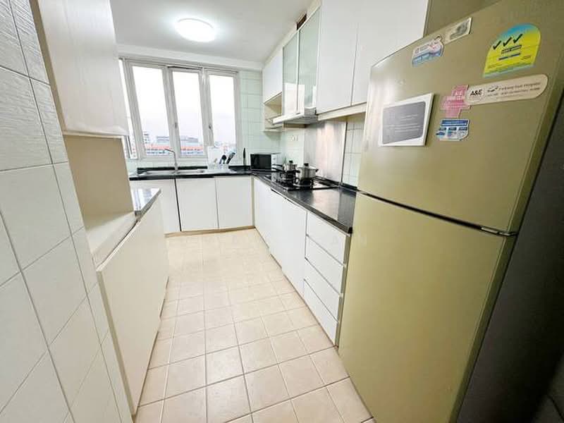 Le Crescendo, 233 Paya Lebar Road, Room Rental, 80 sqft, Condominium For Rent, by Evan Tan, 500208133 - Kitchen - PropertyGuru.com.sg
