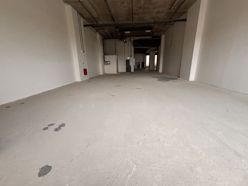 Warehouse for food related products | Tuas South | Ramp up | 20 ft container access, 45 Tuas South Ave 1, Food Ascent, Boon Lay / Jurong / Tuas, 2,271 sqft, Factory / Workshop (B2) For Rent, by Kate Tan, 500208150 - Interior - CommercialGuru.com.sg