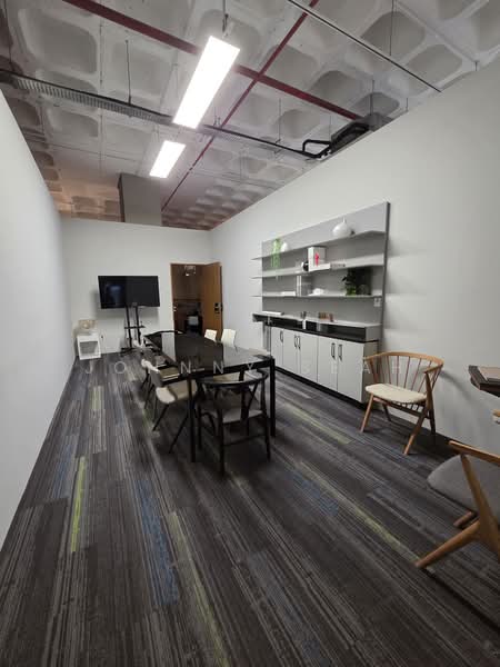 Delta House, 2 Alexandra Road, Alexandra / Commonwealth, 5,400 sqft, Office For Rent, by Johnny Seah, 500208180 - Meeting room - CommercialGuru.com.sg