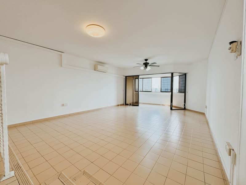 Ivory Heights, 117 Jurong East Street 13, 3 Bedrooms, 1,701 sqft, Condominium For Sale, by Jeraldine Yeo, 500208197 - Living Room - PropertyGuru.com.sg
