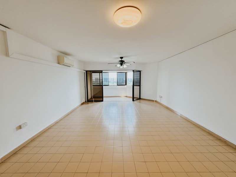 Ivory Heights, 117 Jurong East Street 13, 3 Bedrooms, 1,701 sqft, Condominium For Sale, by Jeraldine Yeo, 500208197 - Living Room - PropertyGuru.com.sg