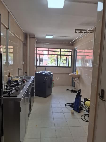 301 Ubi Avenue 1, 301 Ubi Avenue 1, 2 Bedrooms, 689 sqft, HDB Flat For Rent, by A O, 500208217 - Kitchen - PropertyGuru.com.sg