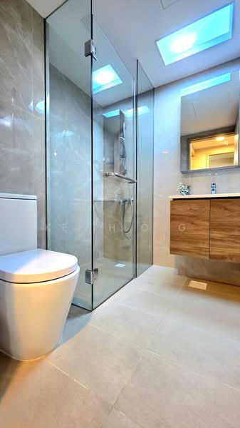 Treasure at Tampines, 57 Tampines Lane, 2 Bedrooms, 678 sqft, Condominium For Sale, by Keith Ong, 500208220 - Bathroom - PropertyGuru.com.sg