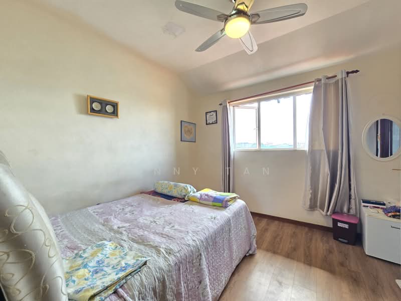 Loyang Rise, Loyang rise, 5 Bedrooms, 3,600 sqft, Terraced House For Sale, by Jenny Tan, 500208221 - Bedroom - PropertyGuru.com.sg