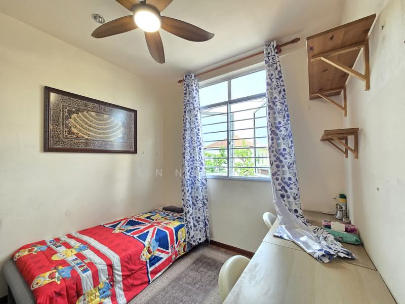 Loyang Rise, Loyang rise, 5 Bedrooms, 3,600 sqft, Terraced House For Sale, by Jenny Tan, 500208221 - Bedroom - PropertyGuru.com.sg