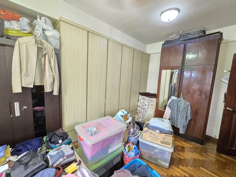 Loyang Rise, Loyang rise, 5 Bedrooms, 3,600 sqft, Terraced House For Sale, by Jenny Tan, 500208221 - Bedroom - PropertyGuru.com.sg