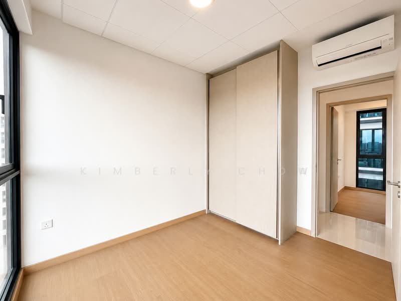 Treasure at Tampines, 55 Tampines Lane, 3 Bedrooms, 840 sqft, Condominium For Sale, by Kimberly Chow, 500208226 - Common Bedroom - PropertyGuru.com.sg