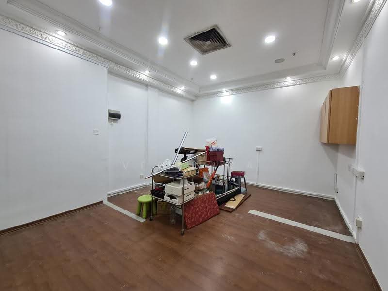 Balestier Plaza, 400 Balestier Road, Balestier / Toa Payoh, 226 sqft, Other Retail For Rent, by Veronica Fong, 500208229 - Interior - CommercialGuru.com.sg