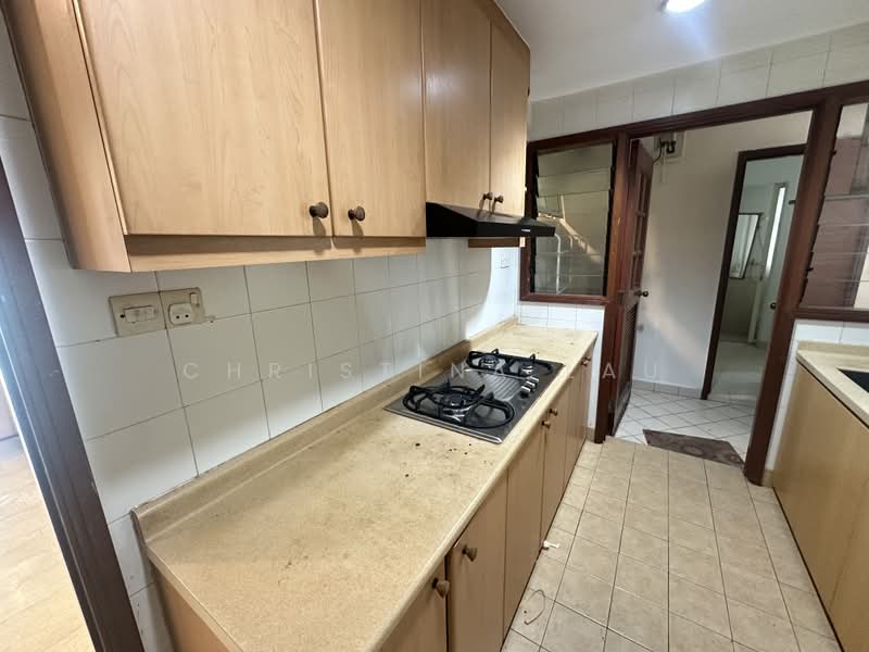 Evergreen Park, 31 Hougang Avenue 7, 3 Bedrooms, 1,076 sqft, Condominium For Rent, by Christina Lau, 500208242 - Kitchen - PropertyGuru.com.sg
