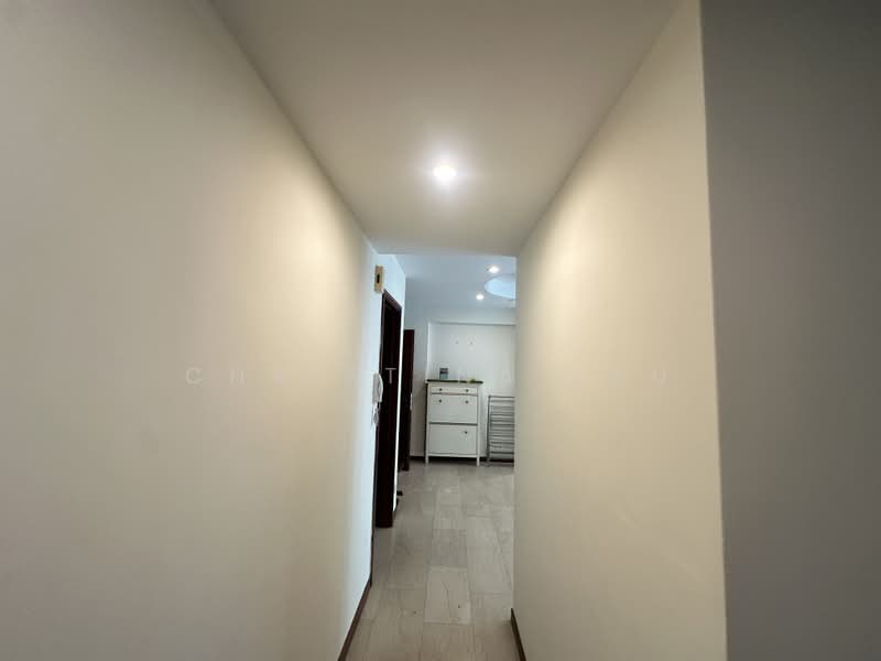 Evergreen Park, 31 Hougang Avenue 7, 3 Bedrooms, 1,076 sqft, Condominium For Rent, by Christina Lau, 500208242 - Corridor - PropertyGuru.com.sg