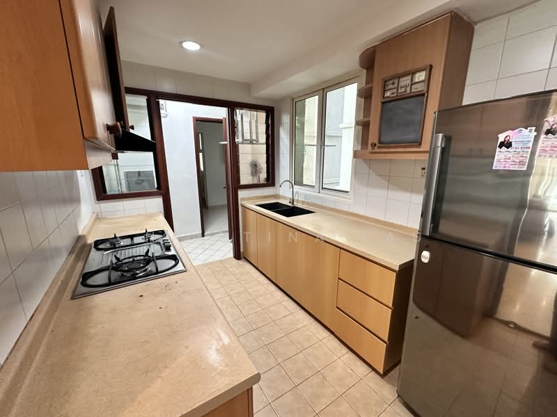 Evergreen Park, 31 Hougang Avenue 7, 3 Bedrooms, 1,076 sqft, Condominium For Rent, by Christina Lau, 500208242 - Kitchen - PropertyGuru.com.sg