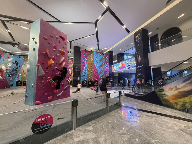 CT Hub, 2 Kallang Avenue, Balestier / Toa Payoh, 312 sqft, Mall Shop For Sale, by Alastair Goh 吴利汶, 500208255 - CommercialGuru.com.sg
